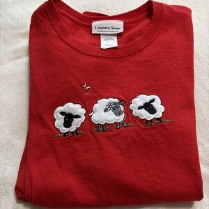 Country Store  Red‎ Short Sleeve T-Shirt Sheep Appliqué Embroidered SzL